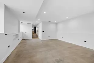 1412 W Fuller St, Chicago, IL 60608 - Photo 16