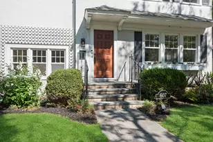 607 Orchard Ln, Winnetka, IL 60093 - Photo 4