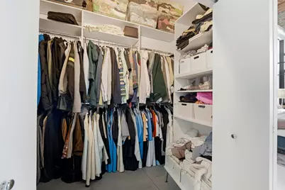 525 W Superior Street #623, Chicago, IL 60654 - Photo 18