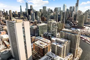 525 W Superior St, Chicago, IL 60654 - Photo 26