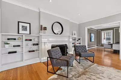 2440 Asbury Avenue, Evanston, IL 60201 - Photo 4