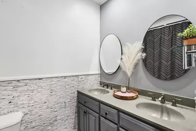 205 Shadydell Avenue, Mundelein, IL 60060 - Photo 16