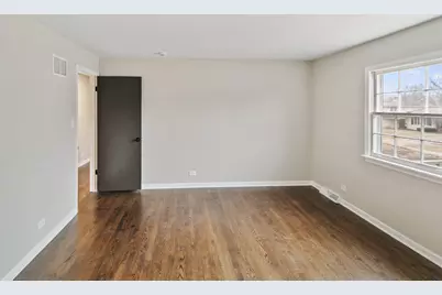 18135 Cherrywood Lane, Homewood, IL 60430 - Photo 14