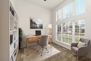 816 Colchester Dr, Oswego, IL 60543 - Photo 2