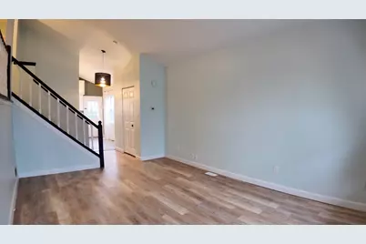 2223 New York Street, Waukegan, IL 60087 - Photo 2