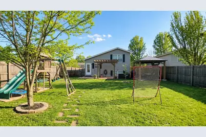 2223 New York Street, Waukegan, IL 60087 - Photo 24