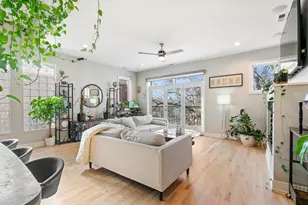 817 N Winchester Ave, Chicago, IL 60622 - Photo 18