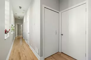 817 N Winchester Ave, Chicago, IL 60622 - Photo 4