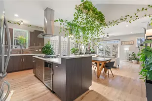 817 N Winchester Ave, Chicago, IL 60622 - Photo 8