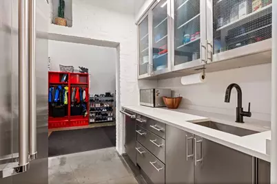 2100 W Eastwood Avenue, Chicago, IL 60625 - Photo 32