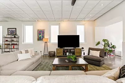 2100 W Eastwood Avenue, Chicago, IL 60625 - Photo 14