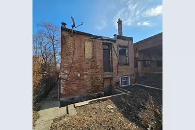 1932 S Ridgeway Avenue, Chicago, IL 60623 - Photo 2