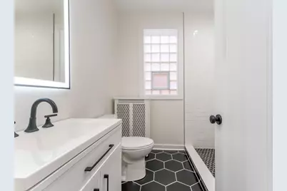 1027 N Harlem Avenue #1, Oak Park, IL 60302 - Photo 4