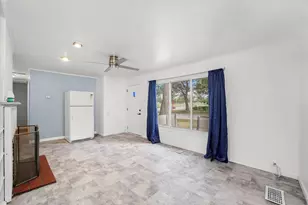 300 Meota St, Park Forest, IL 60466 - Photo 2