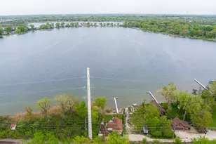 40492 N Lambert Dr, Antioch, IL 60002 - Photo 4