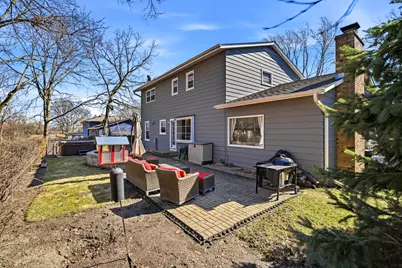 910 S 4th Avenue, Libertyville, IL 60048 - Photo 22