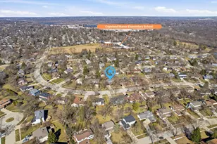 910 S 4th Ave, Libertyville, IL 60048 - Photo 24