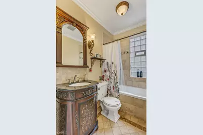 3104 W Walton Street, Chicago, IL 60622 - Photo 8