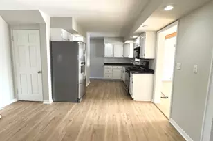 1616 Glenwood Ave, Joliet, IL 60435 - Photo 6