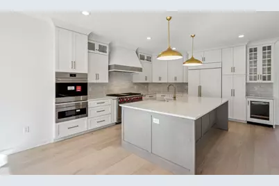 39W909 N Hathaway Lane, Geneva, IL 60134 - Photo 10