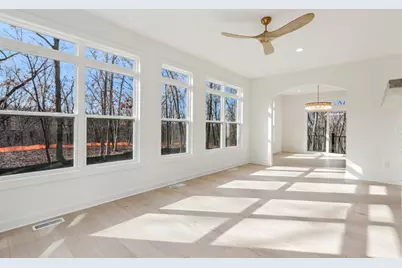 39W909 N Hathaway Lane, Geneva, IL 60134 - Photo 18