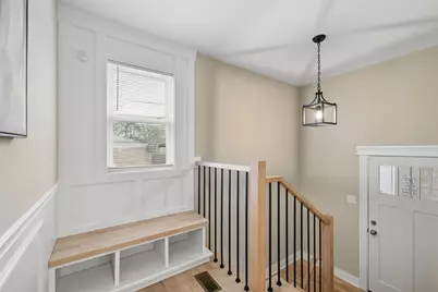 8133 S Saginaw Avenue, Chicago, IL 60617 - Photo 14