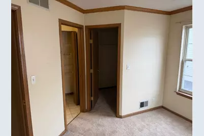 2750 Shelly Lane, Aurora, IL 60504 - Photo 8