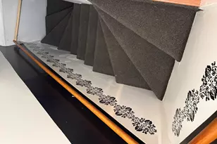 9329 S Colfax Ave, Chicago, IL 60617 - Photo 16