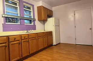 9329 S Colfax Ave, Chicago, IL 60617 - Photo 8