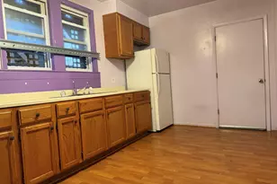 9329 S Colfax Ave, Chicago, IL 60617 - Photo 8