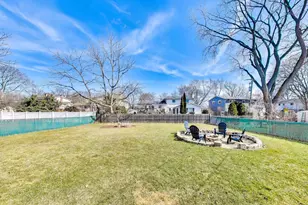 1107 N Greenfield Ln, Mount Prospect, IL 60056 - Photo 34