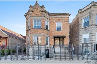 3243 W Evergreen Street #2, Chicago, IL 60651 - Photo 1