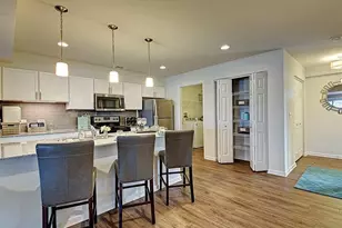 4132 Pond Willow Ct, Naperville, IL 60564 - Photo 4