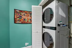 1215 W Norwood St, Chicago, IL 60660 - Photo 8