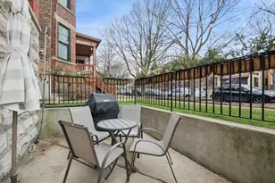 1215 W Norwood St, Chicago, IL 60660 - Photo 2
