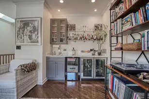 339 W Scott St, Chicago, IL 60610 - Photo 24