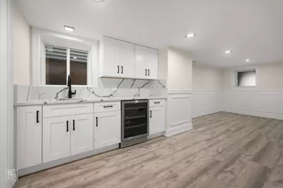 3641 N Hermitage Avenue, Chicago, IL 60613 - Photo 24