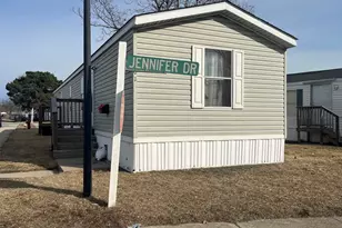 501 Jennifer Dr, Lynwood, IL 60411 - Photo 2