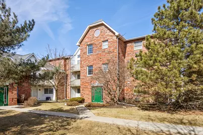 330 Leah Lane #1F, Woodstock, IL 60098 - Photo 1
