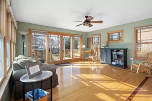 696 S Prospect Ave, Elmhurst, IL 60126 - Photo 10