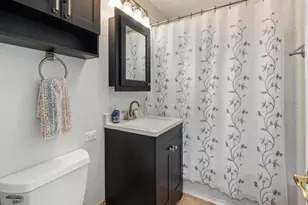 696 S Prospect Ave, Elmhurst, IL 60126 - Photo 14