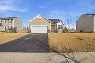 4620 Plymouth Ave, Yorkville, IL 60560 - Photo 1