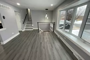 7454 160th St, Tinley Park, IL 60477 - Photo 10