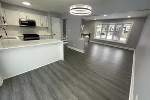 7454 160th St, Tinley Park, IL 60477 - Photo 4