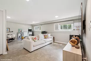 3415 Ralmark Ln, Glenview, IL 60026 - Photo 16