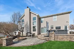 1715 White Oak Ln, Hoffman Estates, IL 60192 - Photo 24