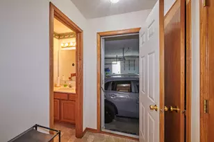 305 Royal Ave, Belvidere, IL 61008 - Photo 16