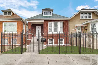 2053 N Laporte Avenue, Chicago, IL 60639 - Photo 2