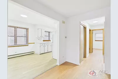 11219 S Martin Luther King Drive #2R, Chicago, IL 60628 - Photo 12