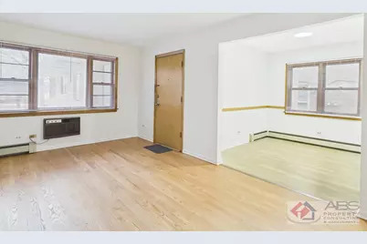 11219 S Martin Luther King Drive #2R, Chicago, IL 60628 - Photo 4